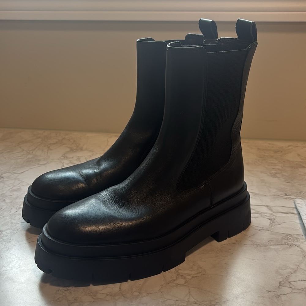 Zara leather ankle boots black lug soles 7.5